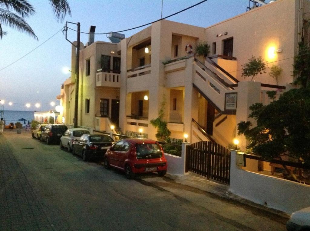 Ilias Apartments Platanias  Exterior photo